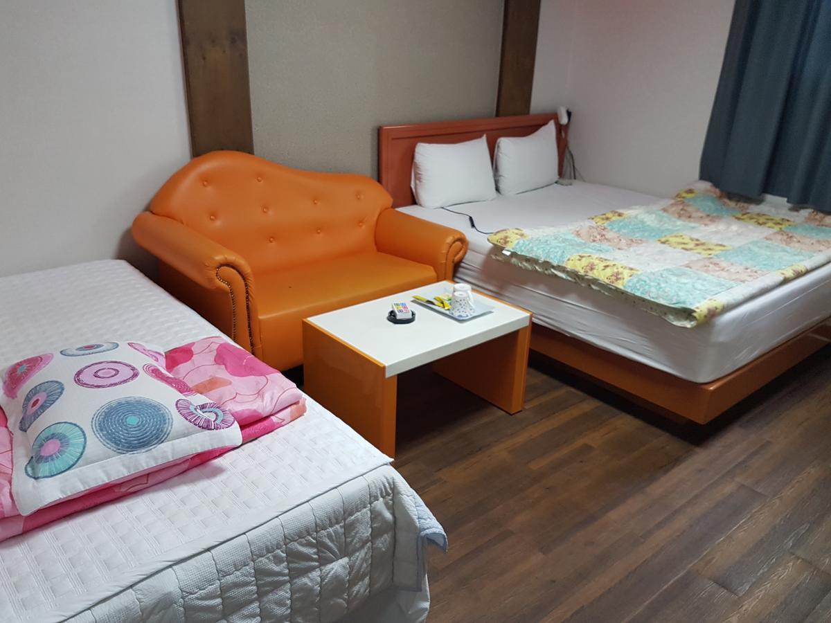 Sky Motel Gwangju Metropolitan City Exterior photo